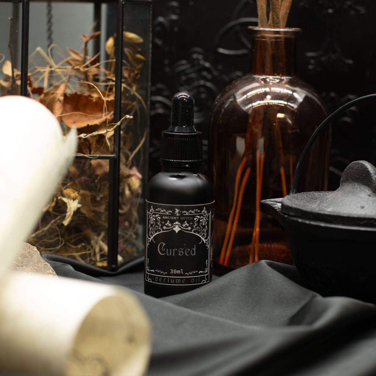 Aceite perfumado Brujas Antiguas Maldito * Cursed