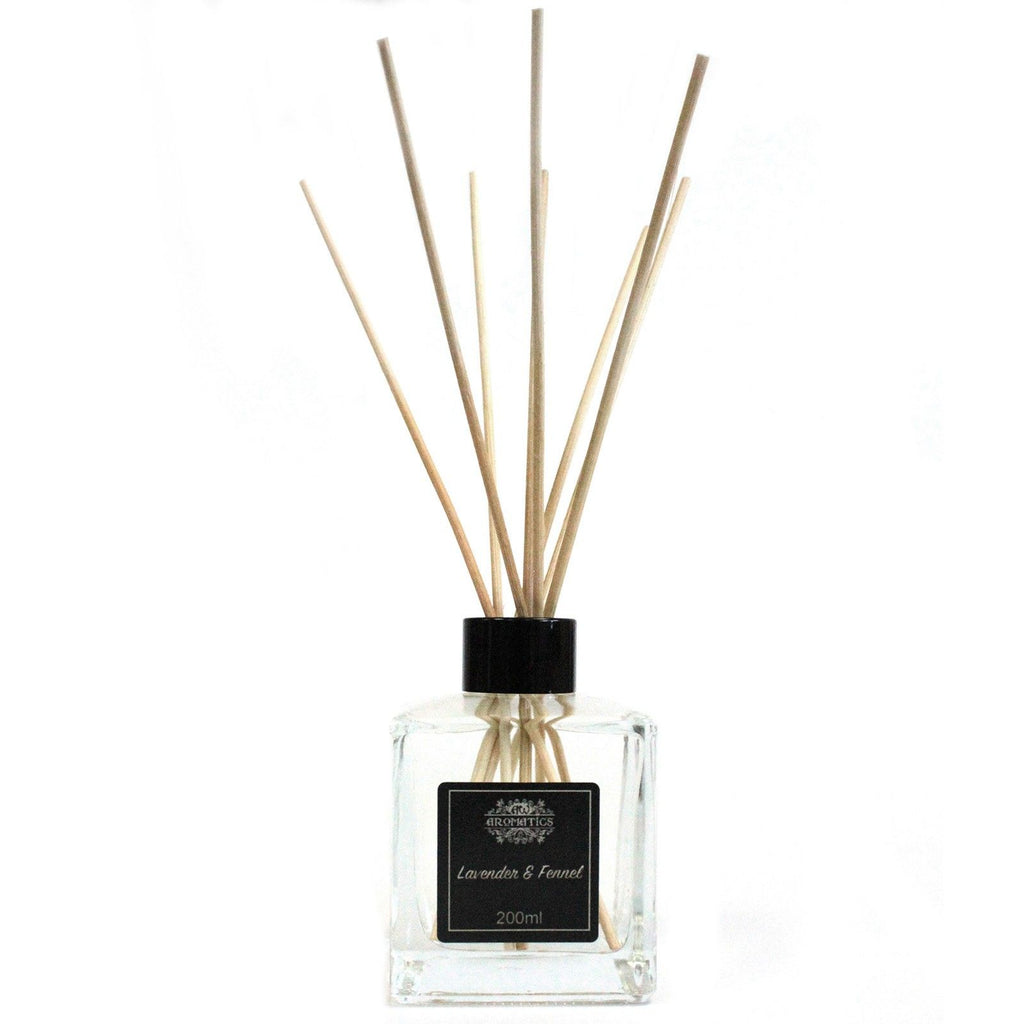 Difusor de varillas con aceites esenciales de lavanda y hinojo
